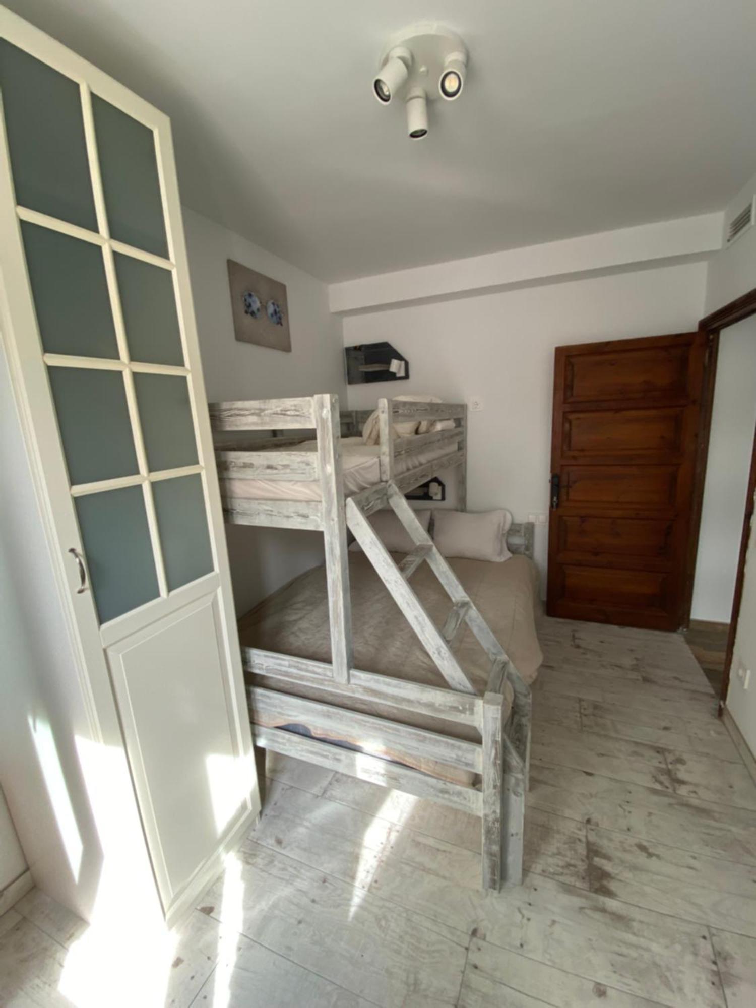 B&B Premium Premià de Dalt Kültér fotó